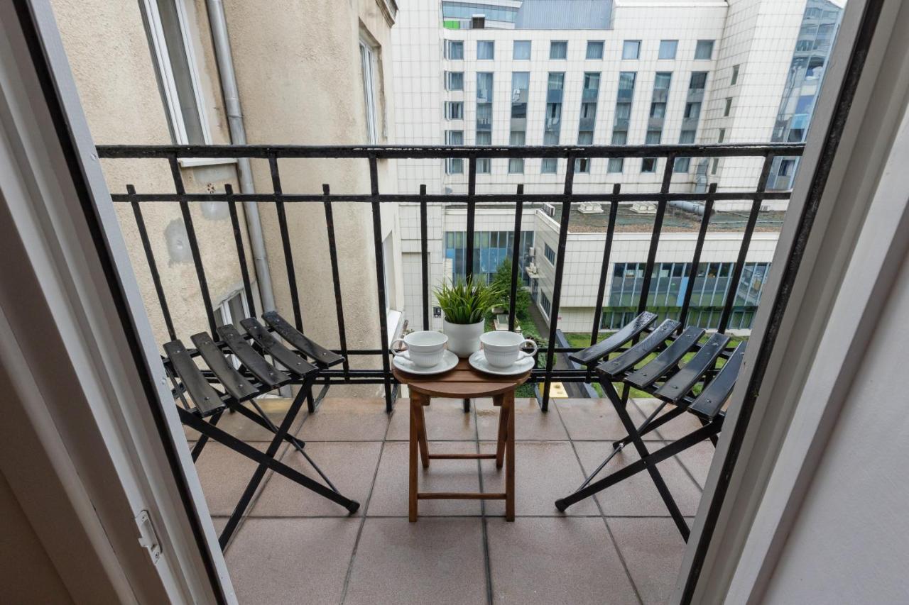 Metro Rondo Onz Apartment By Noclegi Renters Warschau Buitenkant foto