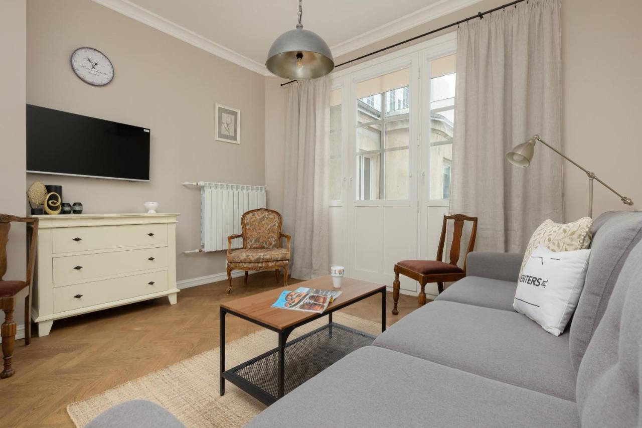 Metro Rondo Onz Apartment By Noclegi Renters Warschau Buitenkant foto