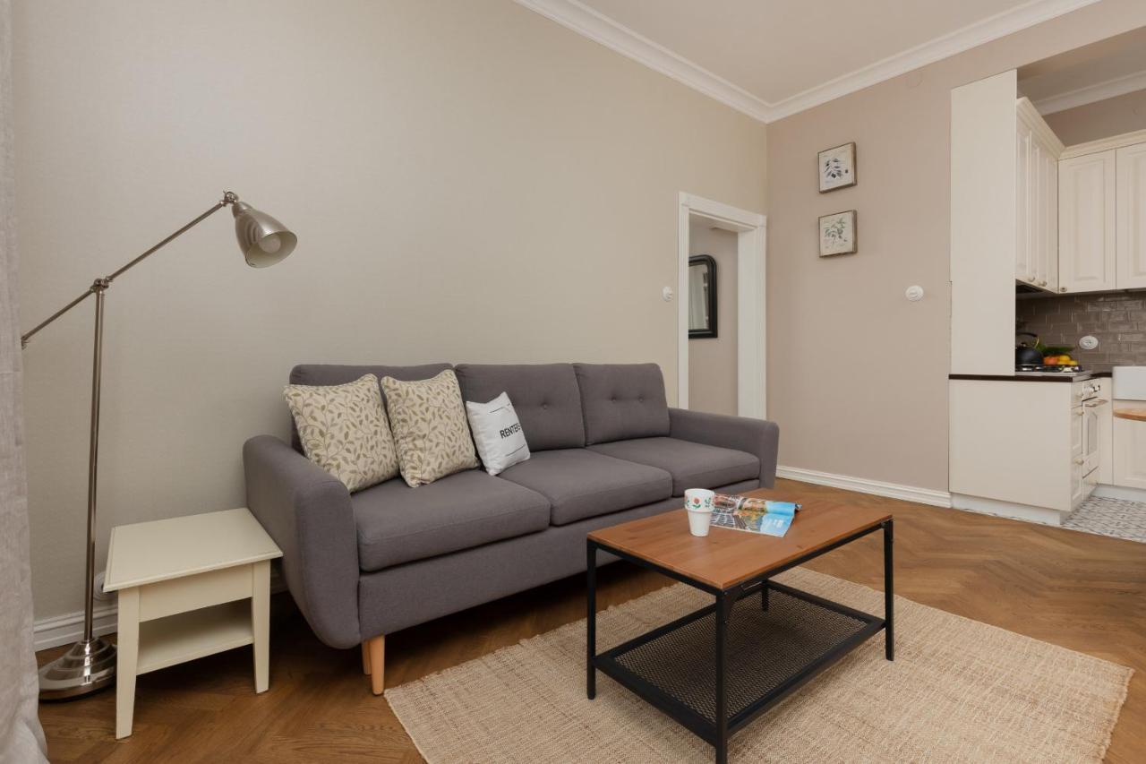 Metro Rondo Onz Apartment By Noclegi Renters Warschau Buitenkant foto